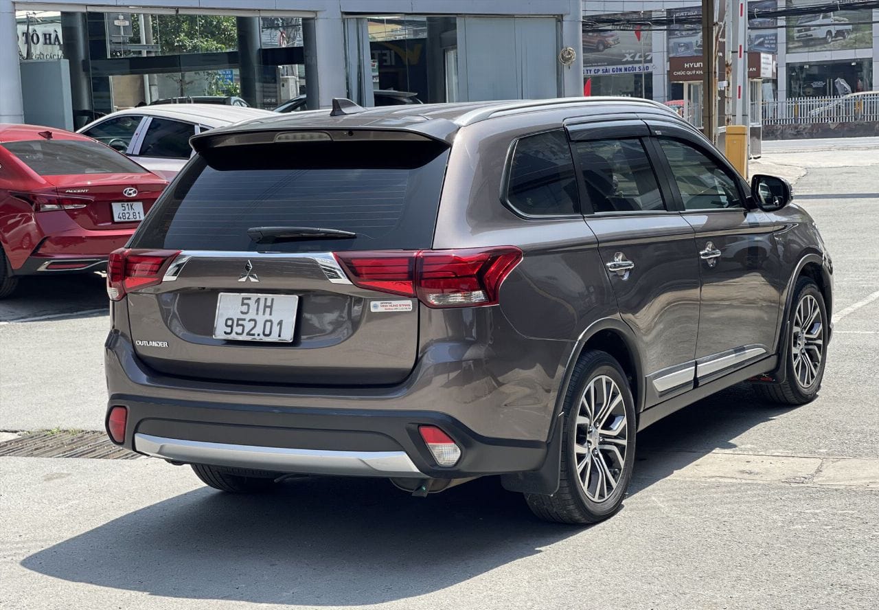 Mitsubishi Outlander 2019 Cũ  41670429310